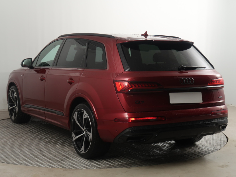 Audi Q7, 2022