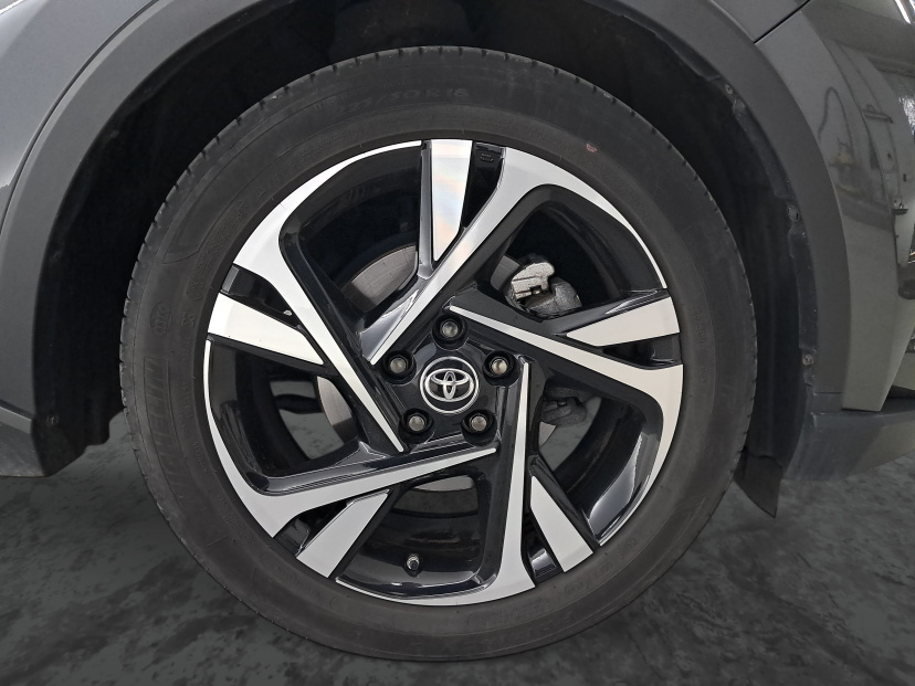 Toyota C-HR, 2023