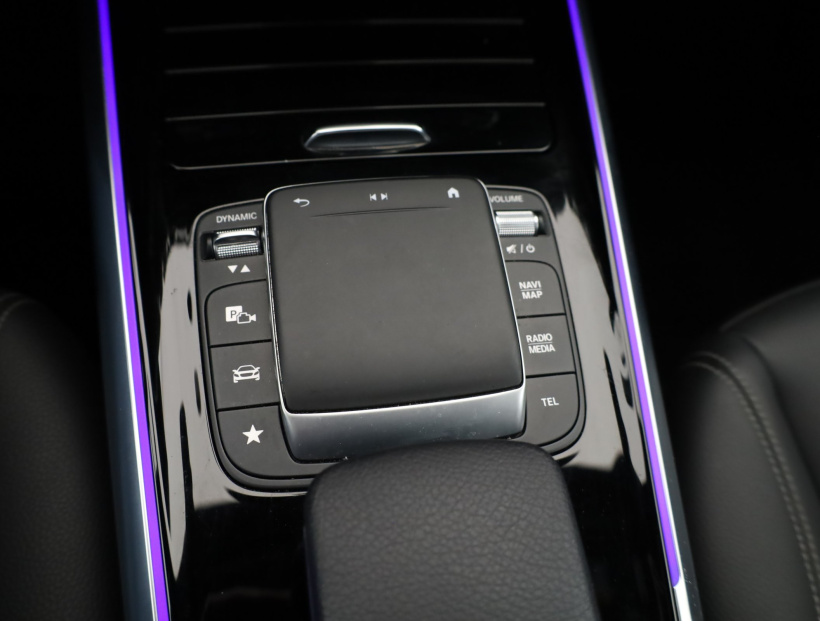 Mercedes-Benz GLA, 2022