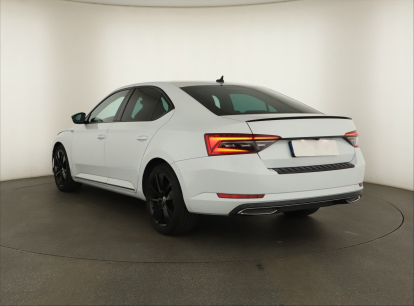 Škoda Superb, 2020