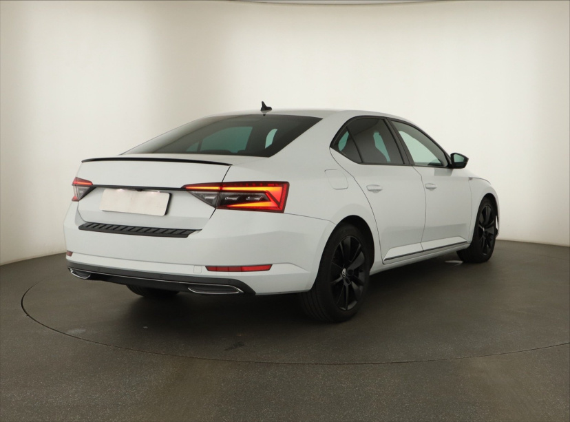 Škoda Superb, 2020