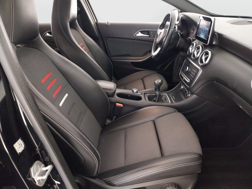 Mercedes-Benz A, 2016