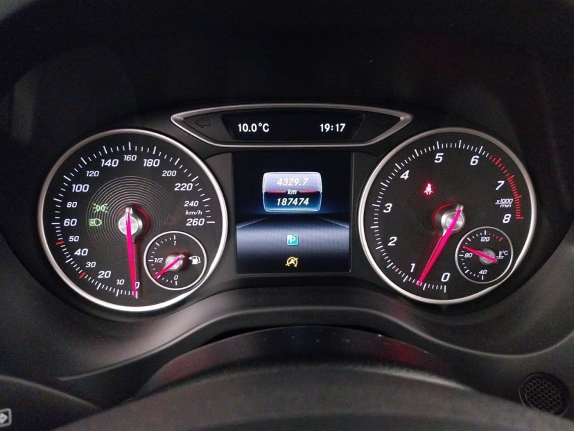 Mercedes-Benz A, 2016