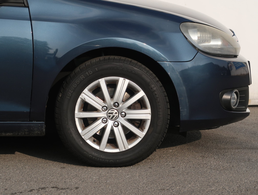 Volkswagen Golf, 2011