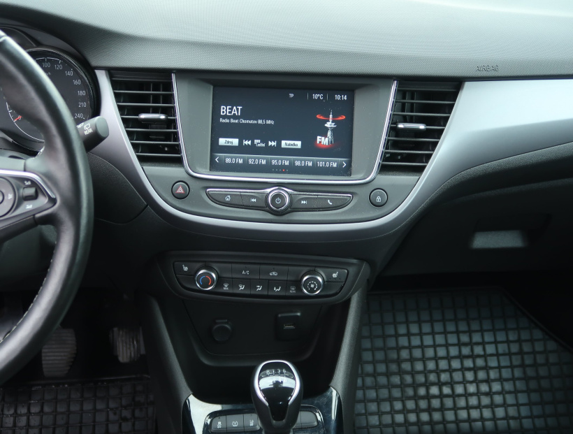 Opel Crossland, 2021