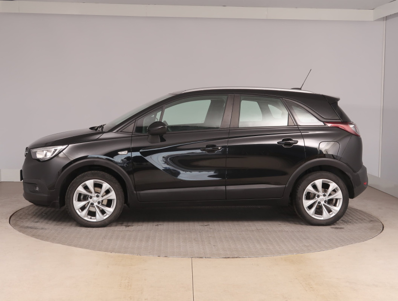 Opel Crossland, 2021
