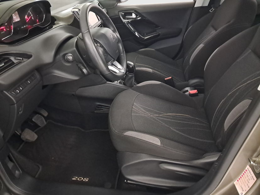 Peugeot 208, 2014