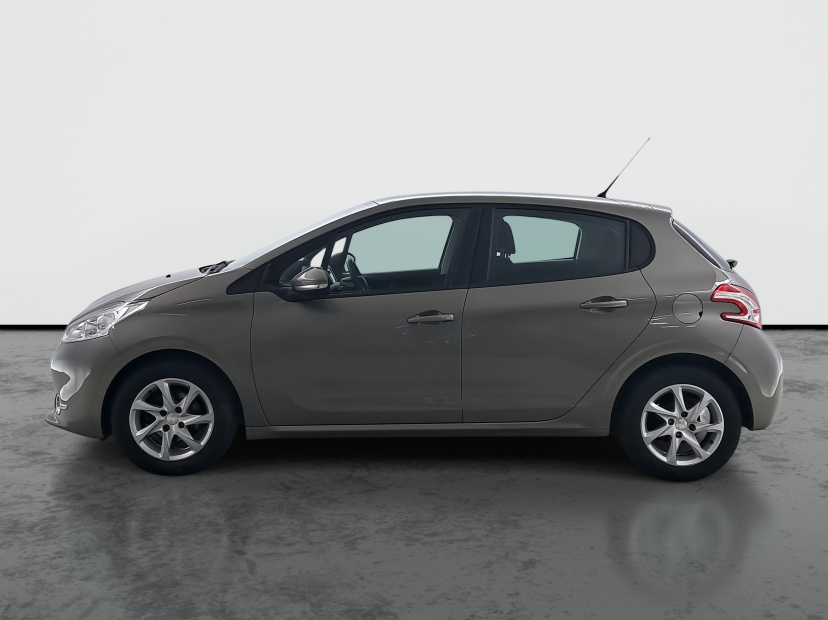 Peugeot 208, 2014