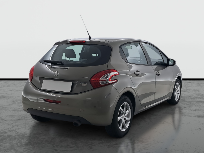 Peugeot 208, 2014