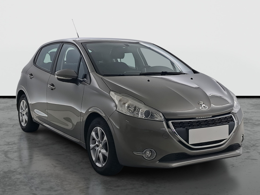 Peugeot 208, 2014