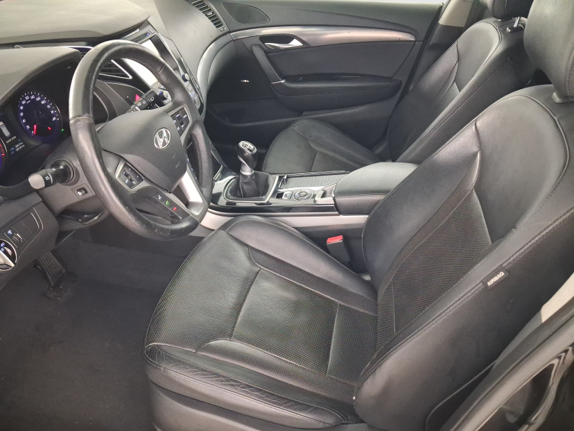 Hyundai i40, 2012