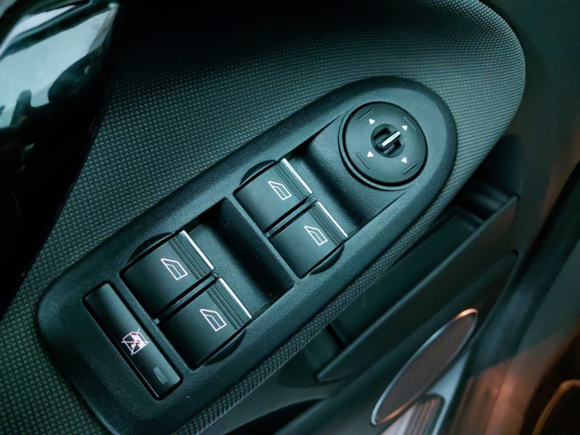 Ford Kuga, 2012