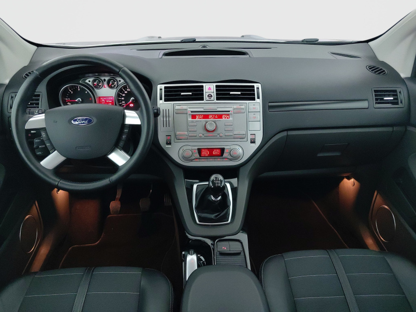 Ford Kuga, 2012