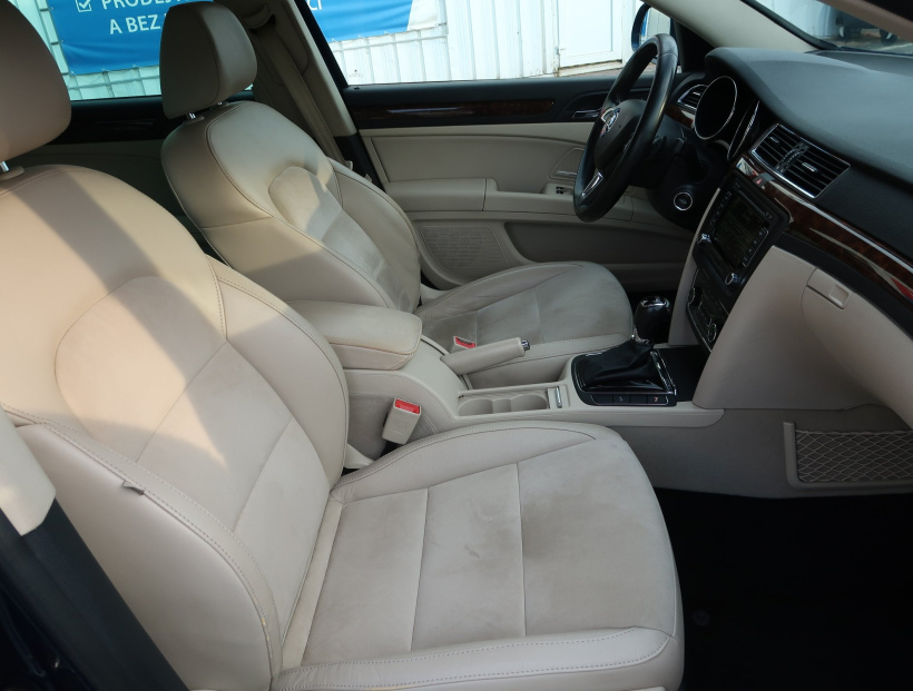 Škoda Superb, 2014