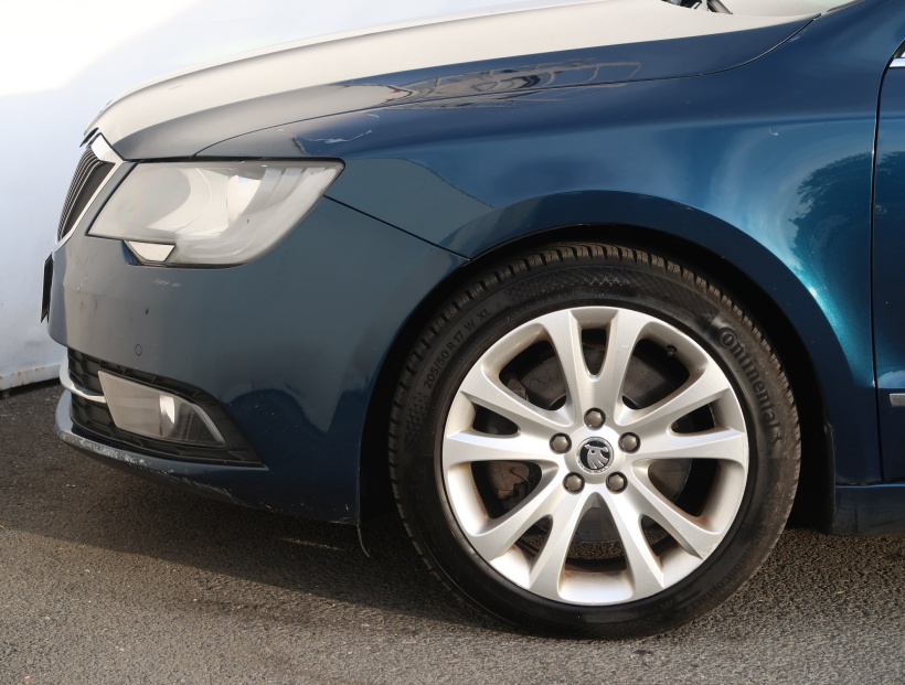 Škoda Superb, 2014
