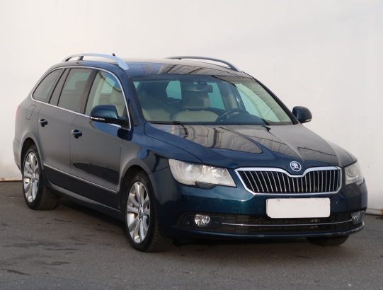 Škoda Superb Combi