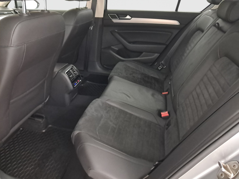 Volkswagen Passat, 2019