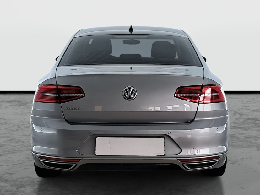 Volkswagen Passat, 2019