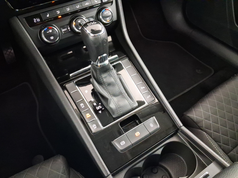 Škoda Superb, 2017
