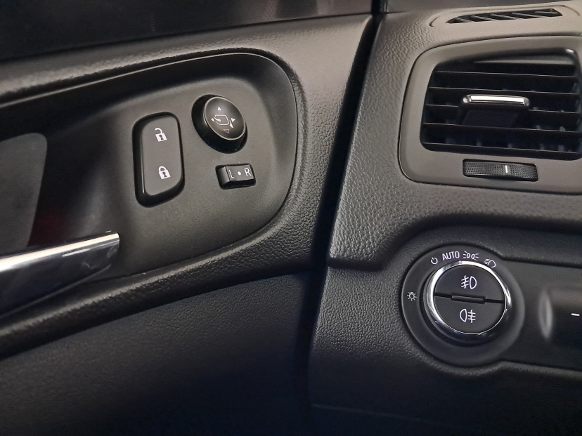 Opel Insignia, 2015