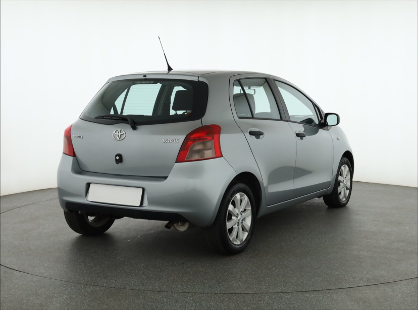 Toyota Yaris, 2009