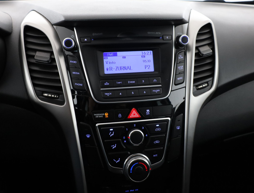Hyundai i30, 2015