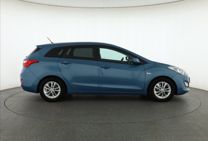Hyundai i30, 2015