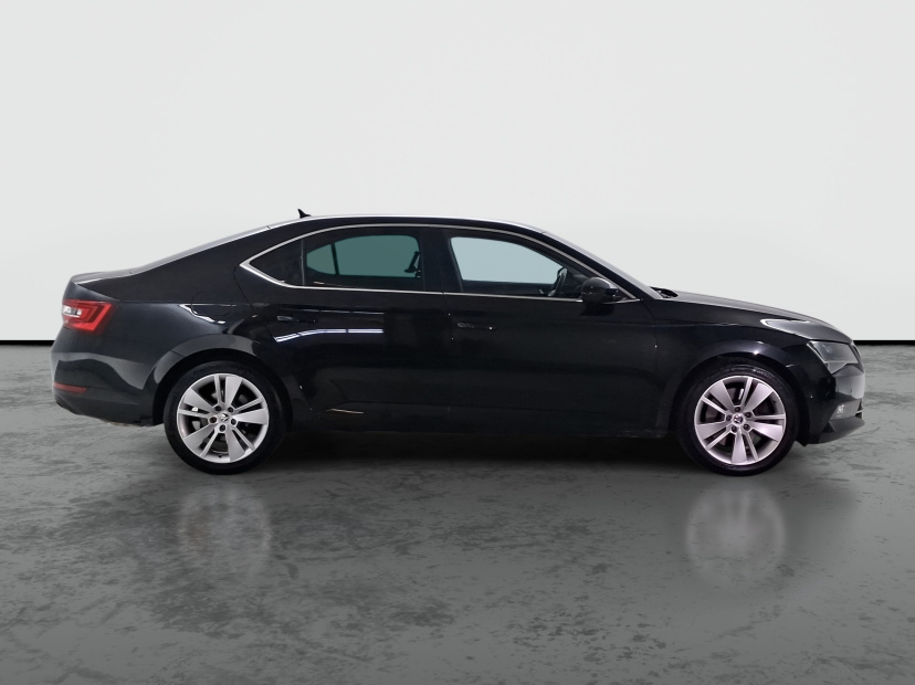 Škoda Superb, 2015