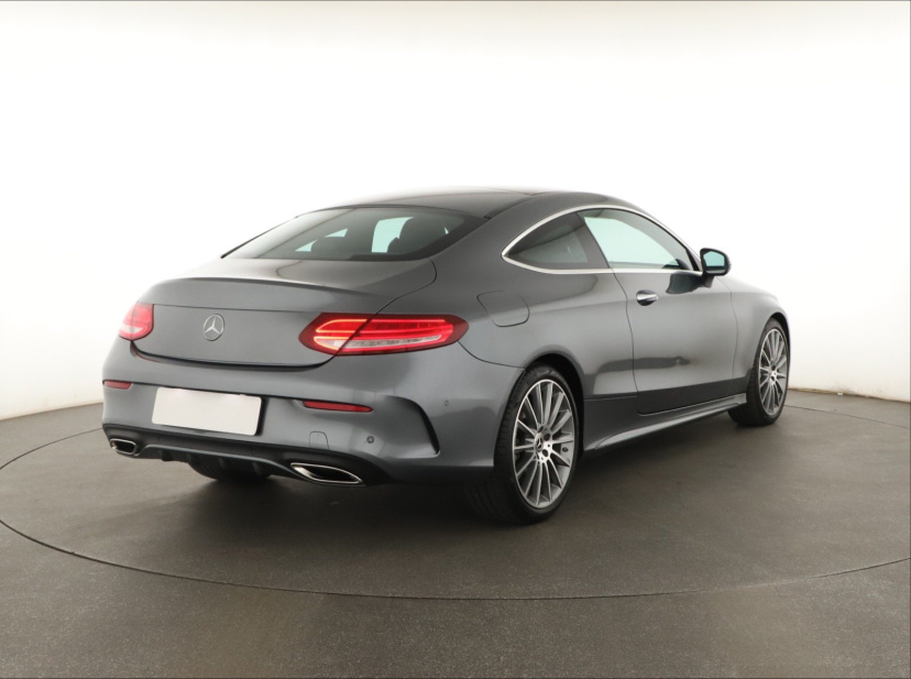 Mercedes-Benz C, 2016