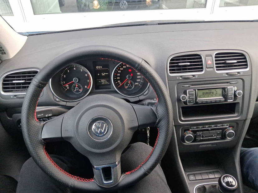 Volkswagen Golf, 2010