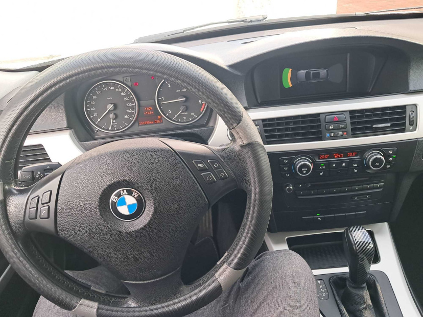 BMW 3, 2010