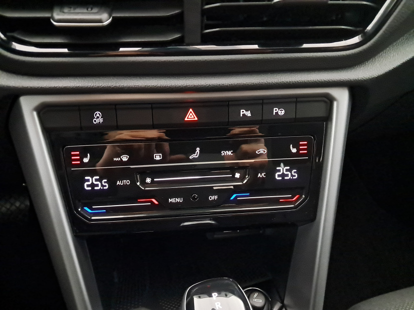 Volkswagen T-Roc, 2025