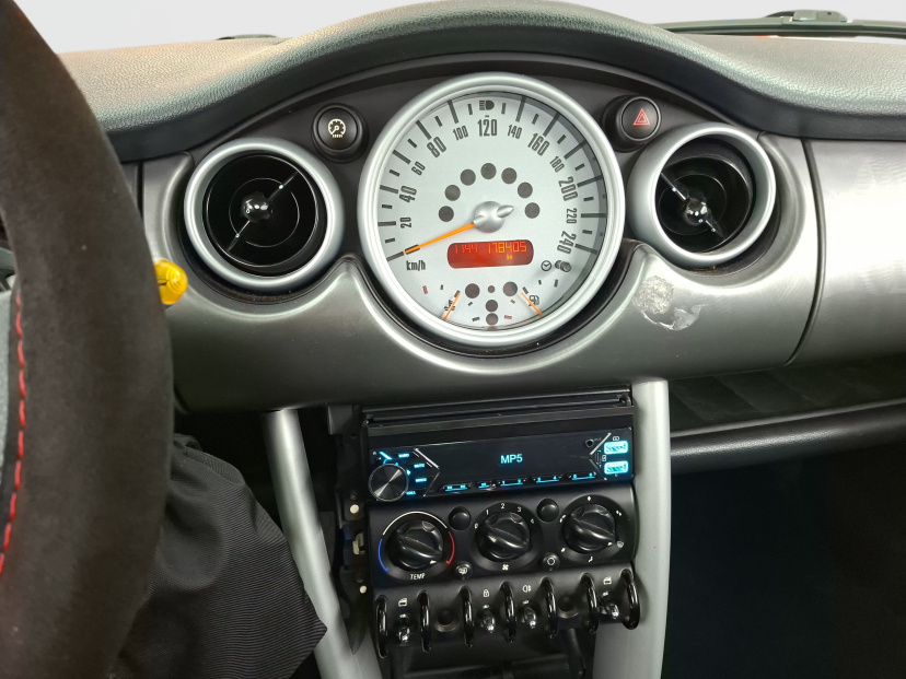 MINI 3-door, 2005
