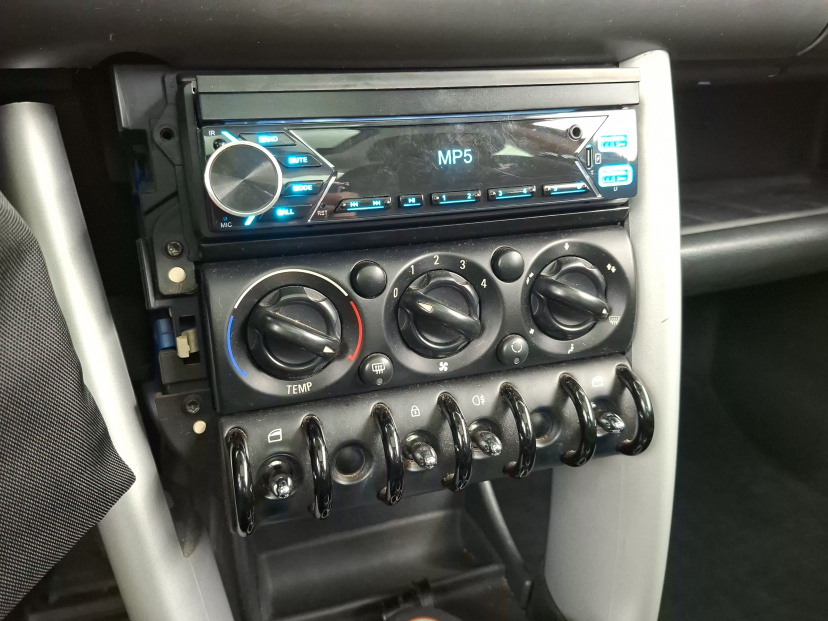 MINI 3-door, 2005