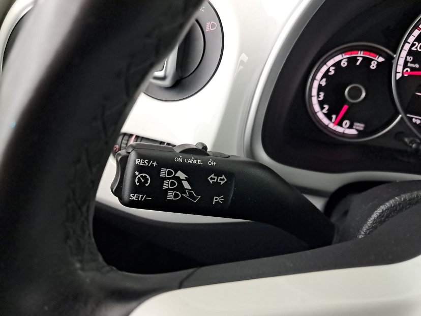 Volkswagen Beetle, 2016