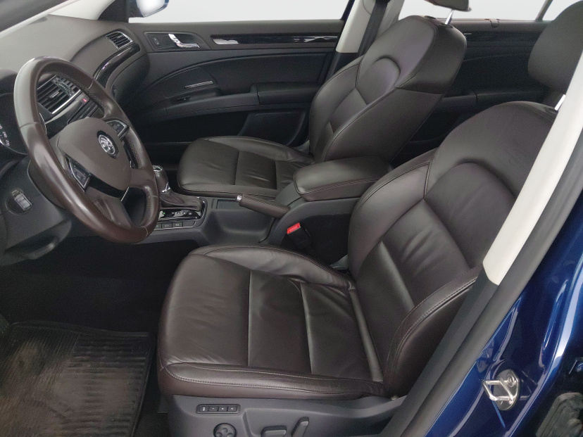 Škoda Superb, 2013