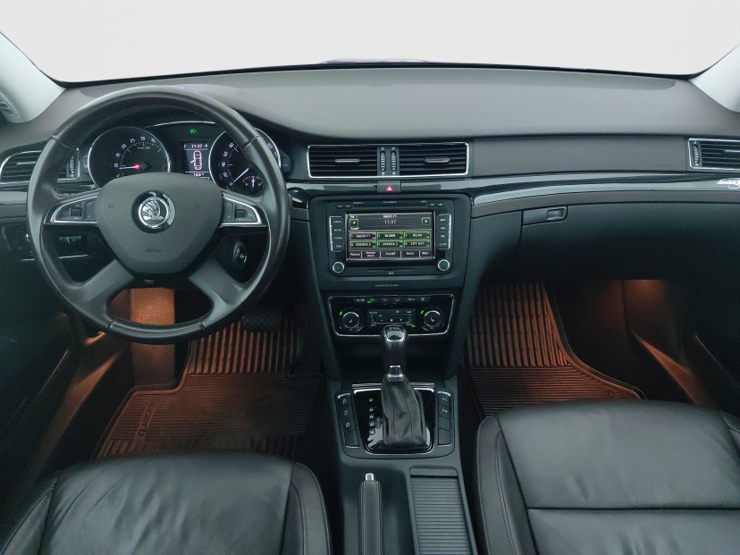 Škoda Superb, 2013