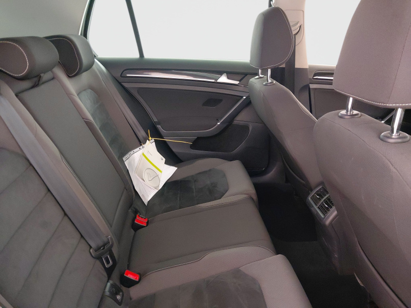 Volkswagen Golf, 2013