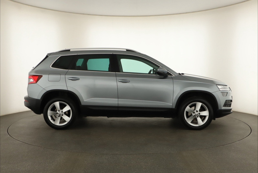 Škoda Karoq, 2019