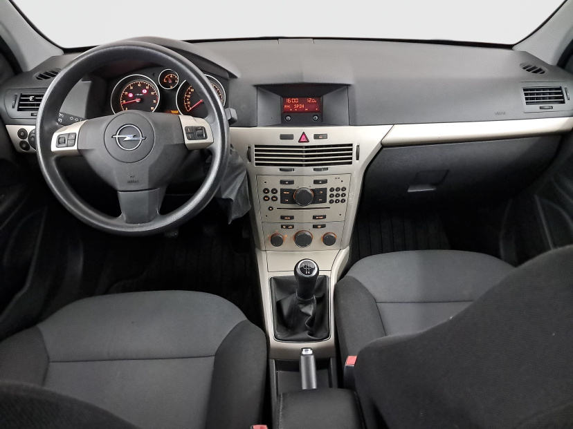 Opel Astra, 2009