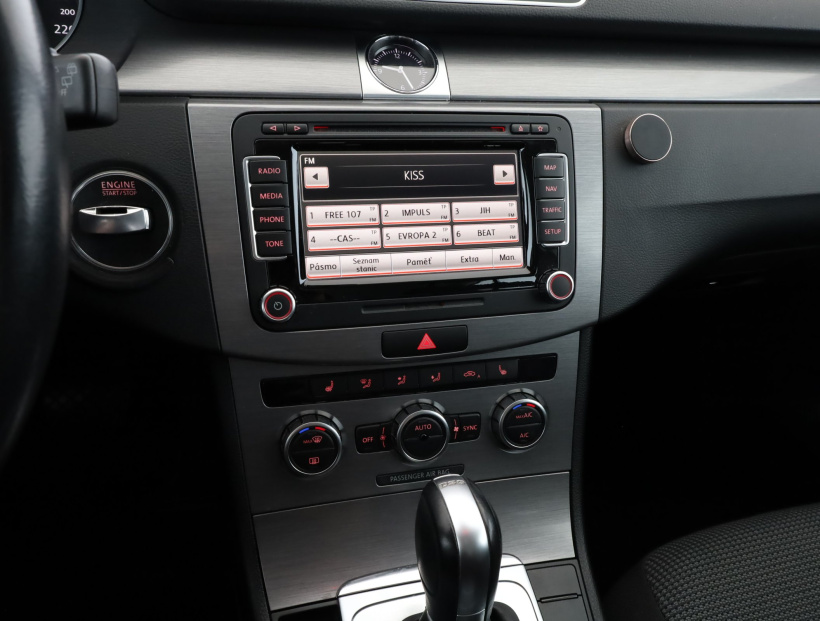 Volkswagen Passat, 2014