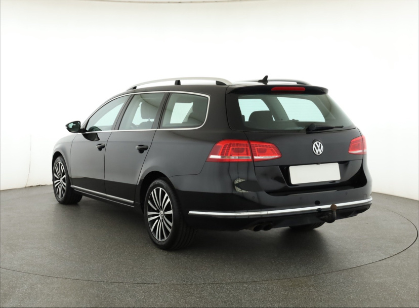 Volkswagen Passat, 2014