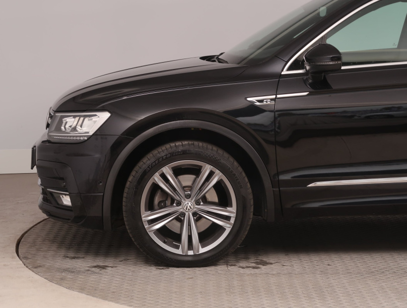 Volkswagen Tiguan, 2018