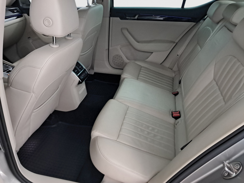 Škoda Superb, 2016