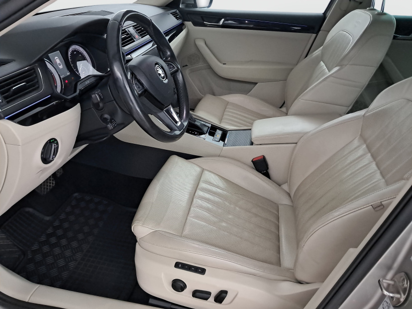 Škoda Superb, 2016
