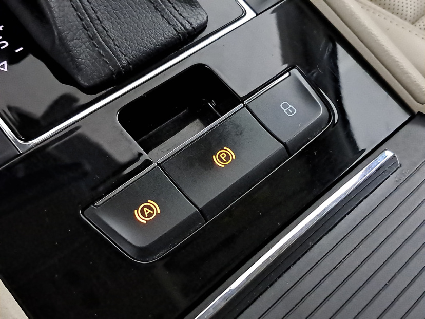 Škoda Superb, 2016