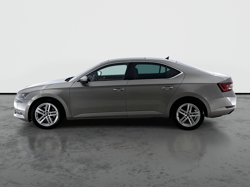 Škoda Superb, 2016