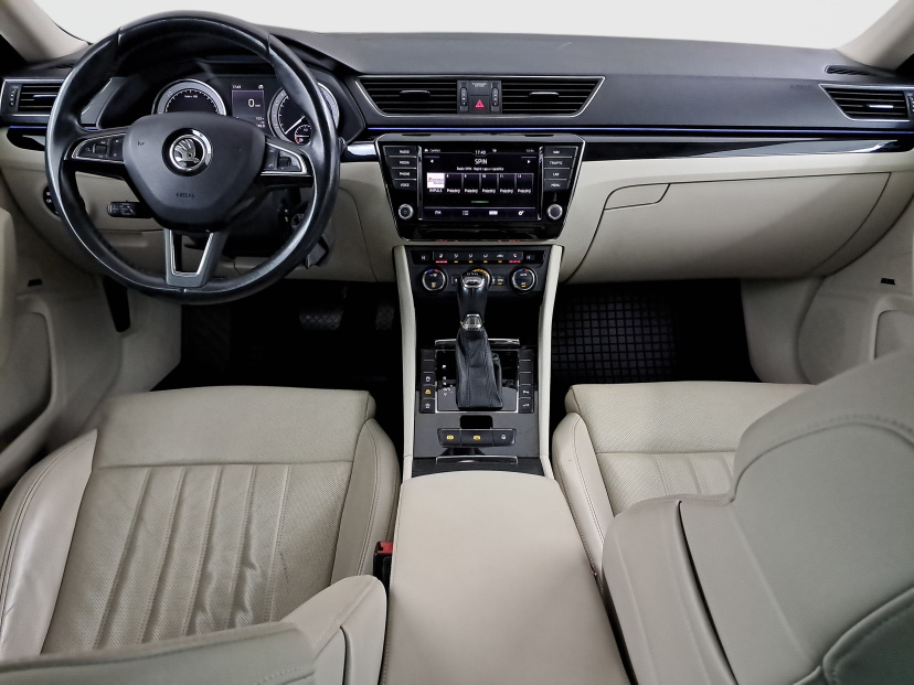 Škoda Superb, 2016