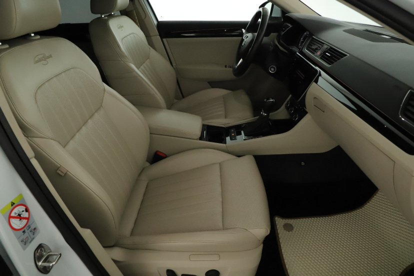 Škoda Superb, 2017