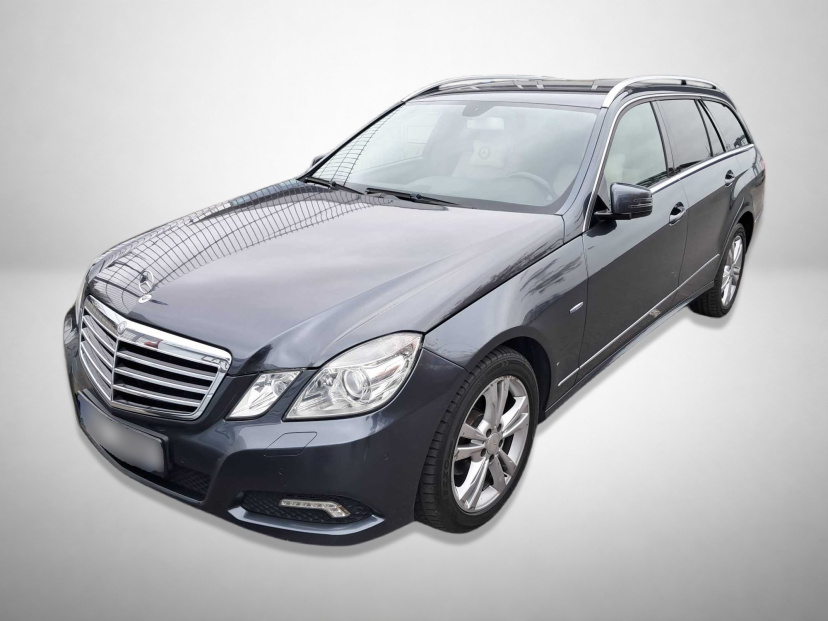 Mercedes-Benz E, 2010